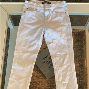 White Express jeans